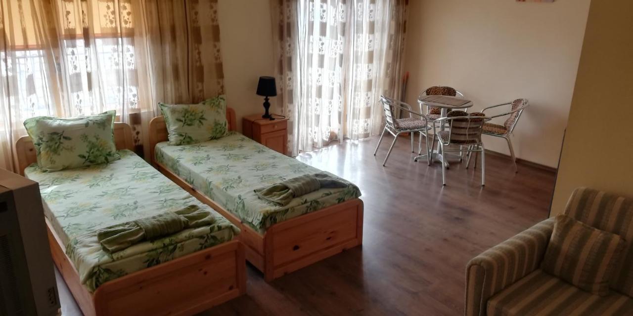 Guest House ARES Sozopol Extérieur photo