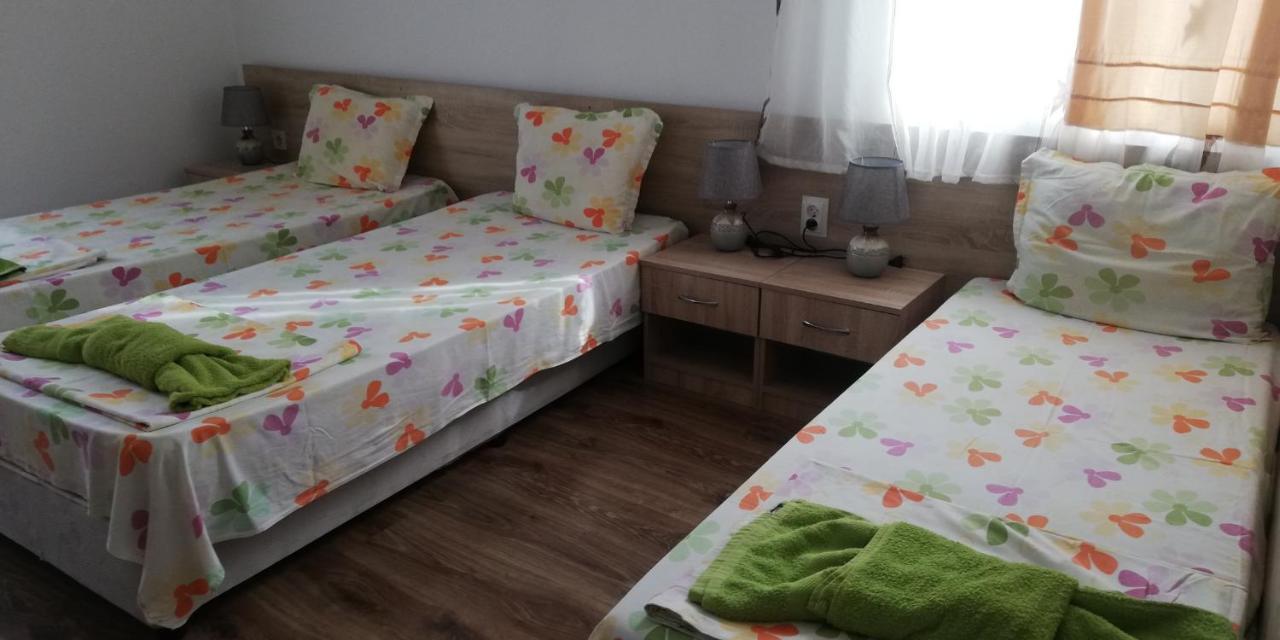 Guest House ARES Sozopol Extérieur photo