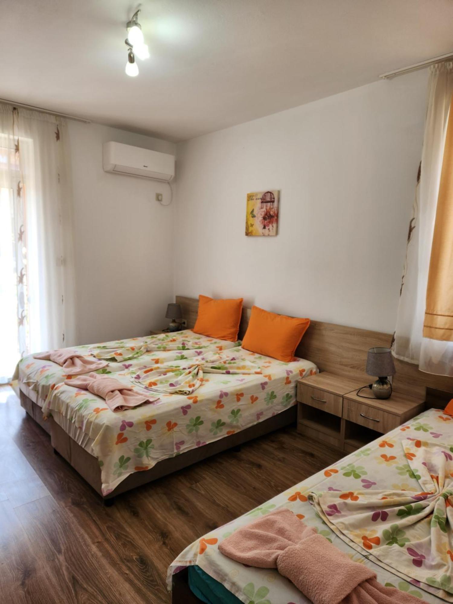 Guest House ARES Sozopol Extérieur photo